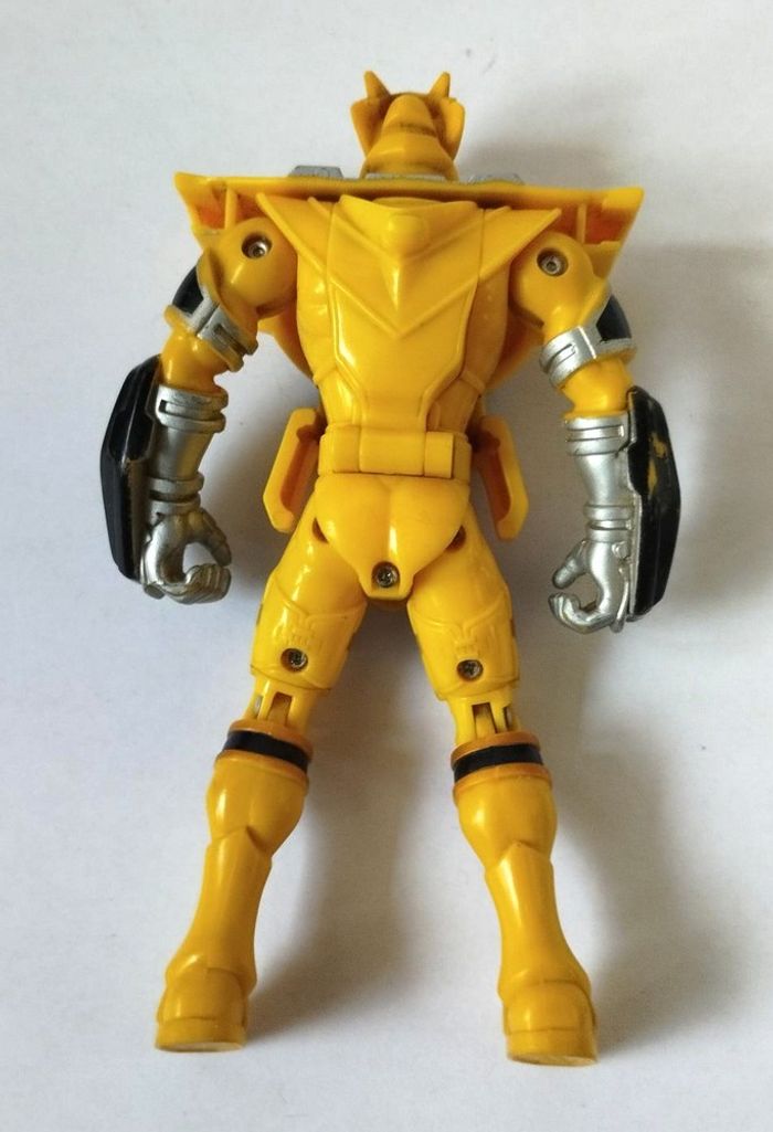 Figurine Power Rangers force jaune - photo numéro 4