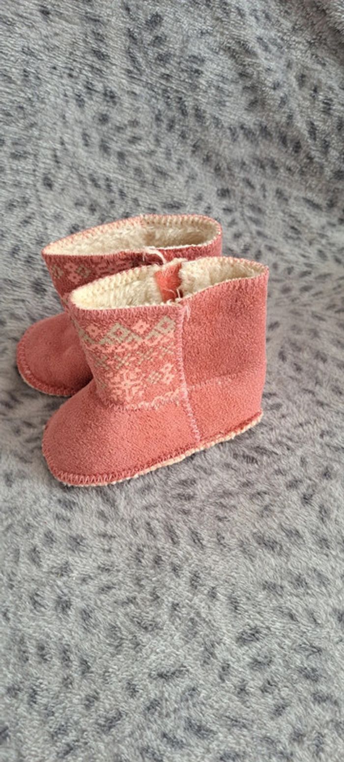 Chaussons bébé - photo numéro 2