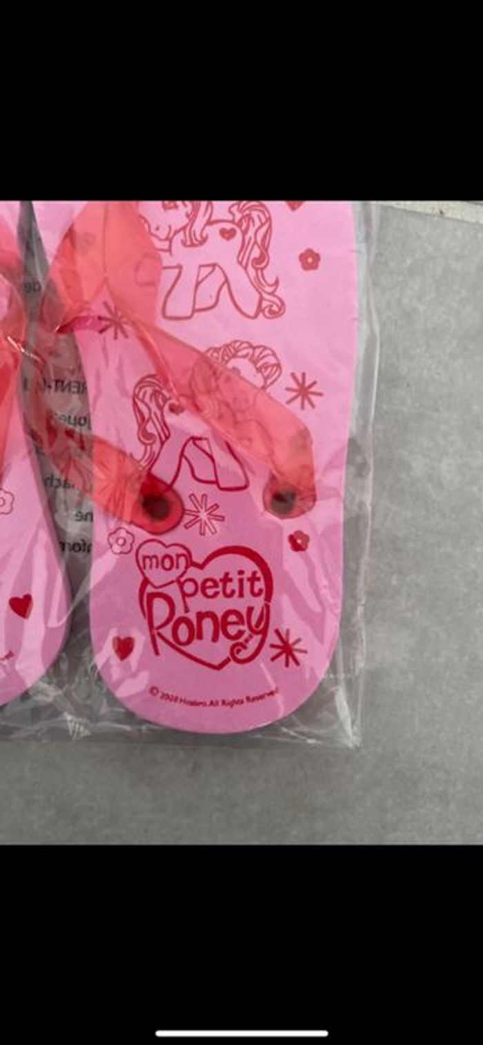 Tongs Mon petit poney Neuve Taille 25/26 - photo numéro 3