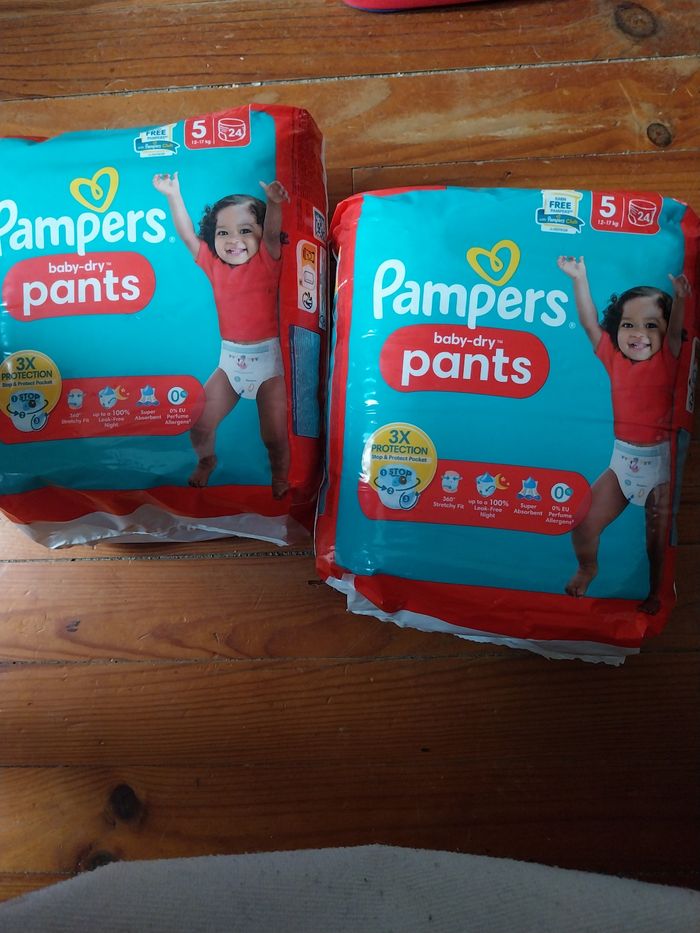 2 paquets couches jetables taille 5