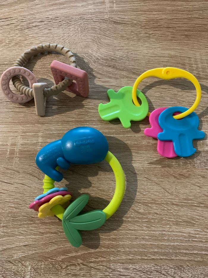 Lot de 3 hochets - photo numéro 2