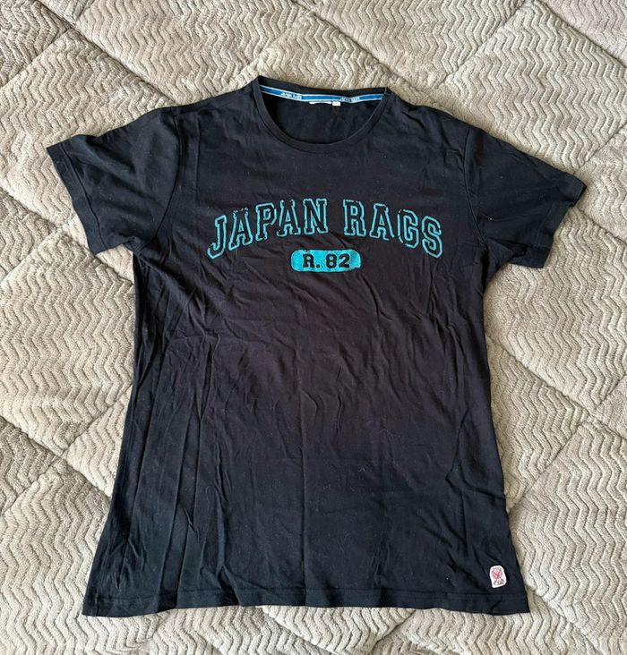 Tee-shirts Japan rags en très bon état taille M/L