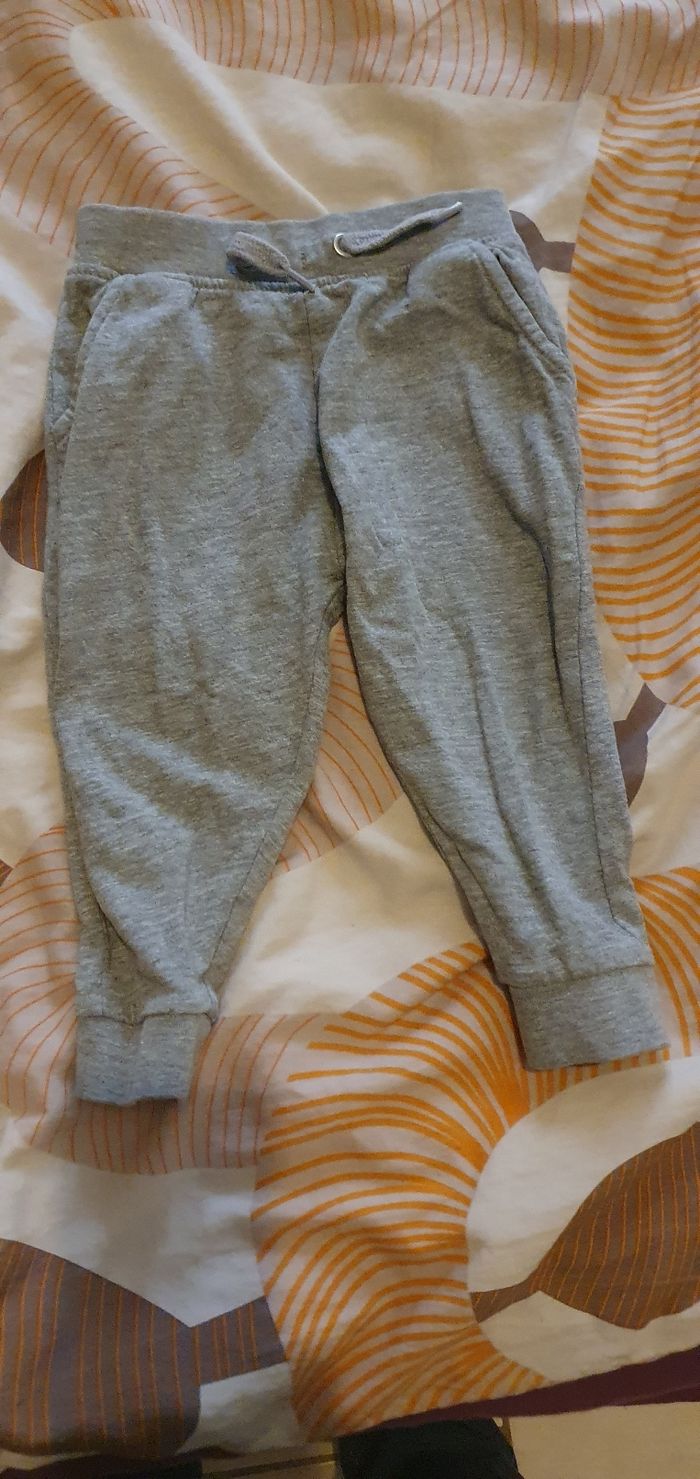 Lot de 2 jean 2 survet - photo numéro 5