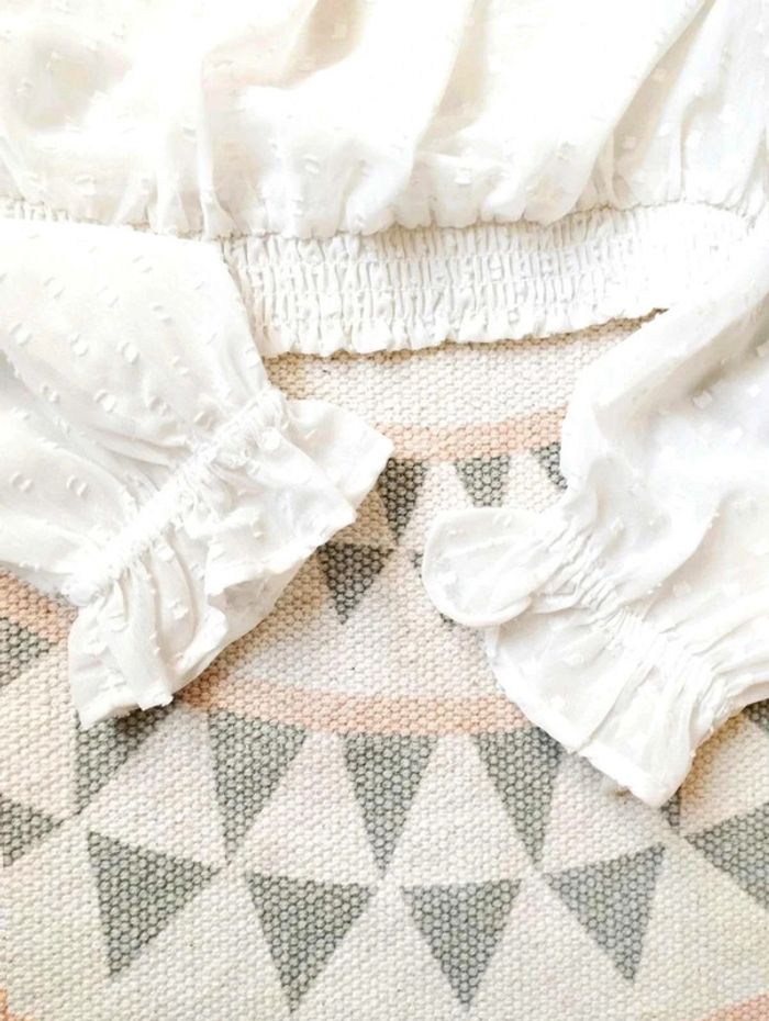 Blouse  courte  écrue  pois et  smock  -  Jennyfer  -  S  -  Parfait  état - photo numéro 5