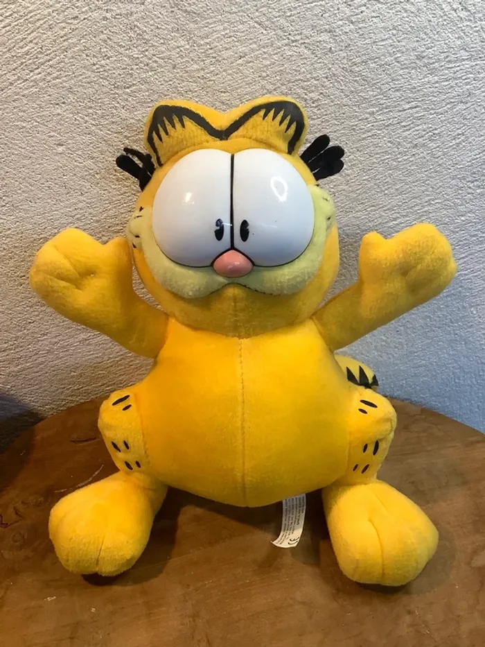 Peluche Garfield le chat