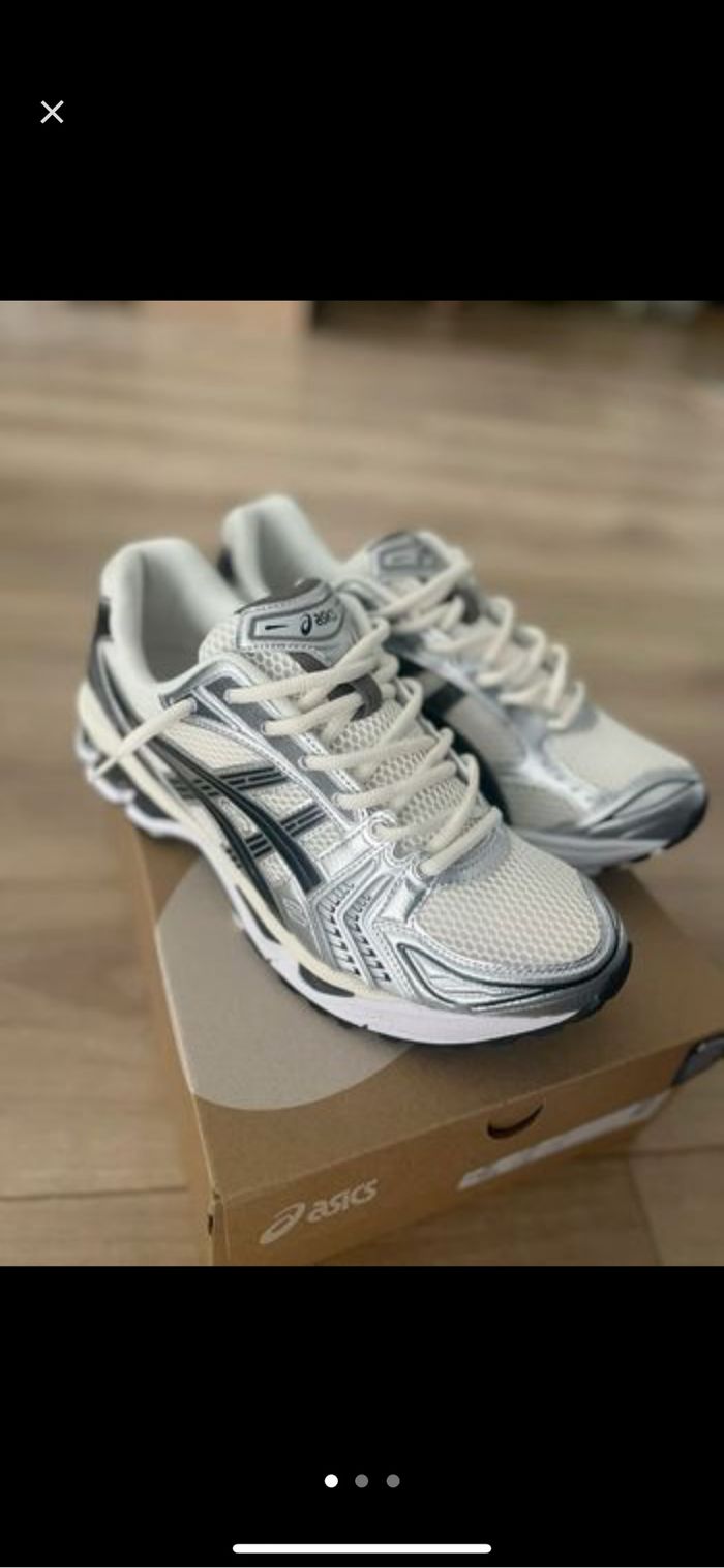 Asics kayano 14 grise blanche 40