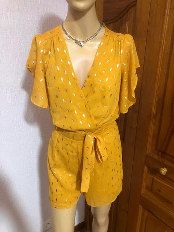 Combinaison short jaune mourtarde - n e u v e