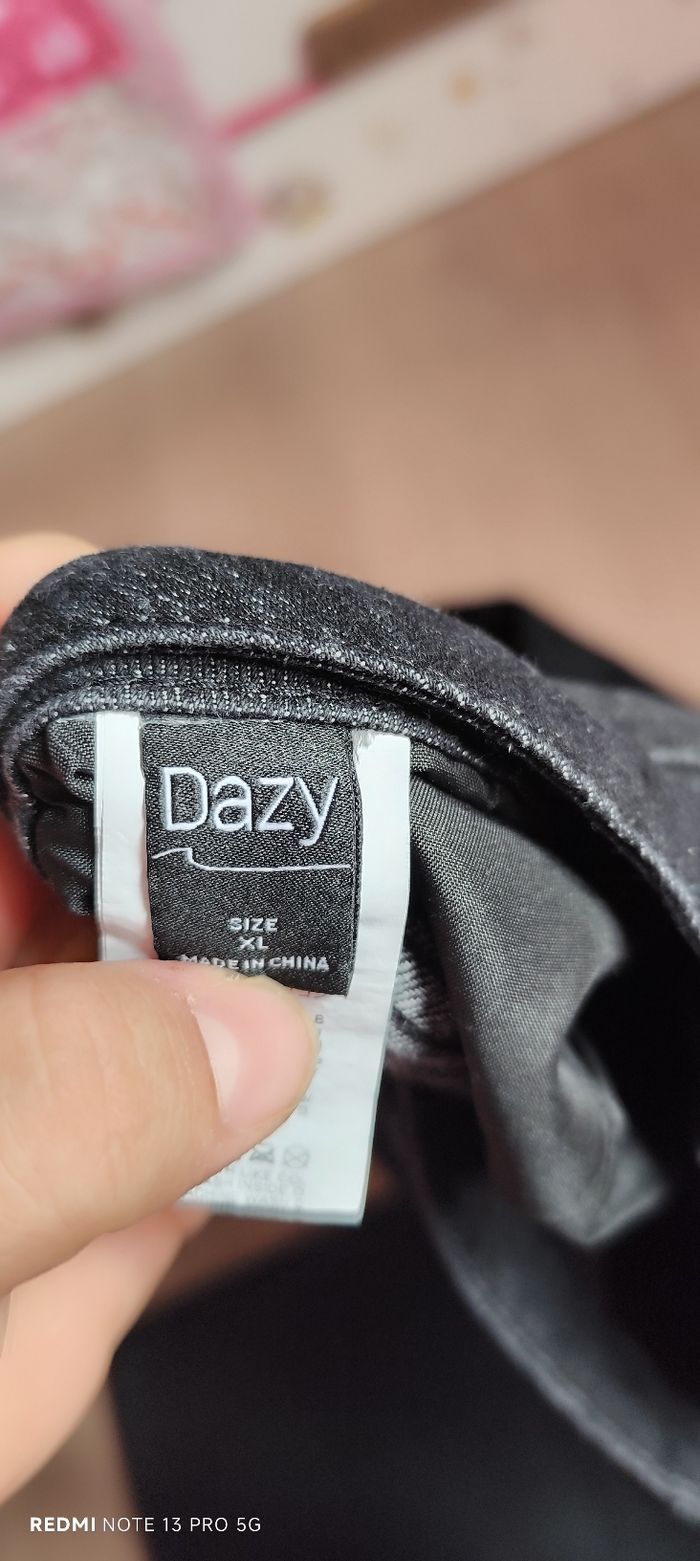 Très beaux jeans large femme dazy - photo numéro 2