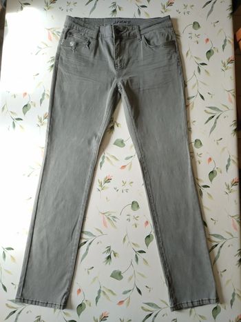 Jean / pantalon gris femme ajusté