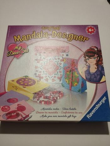 Mandala designer dessin et coloriage