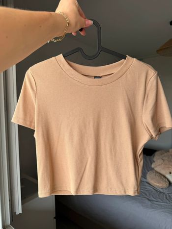 T-shirt beige