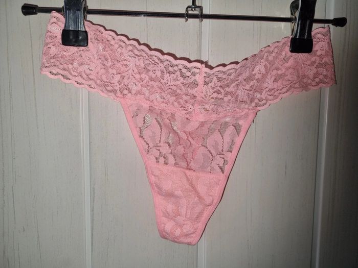 String taille XS