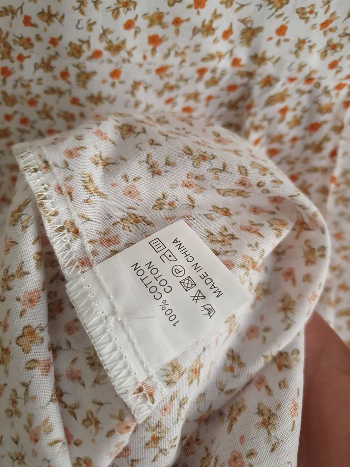 Chemise fleurie taille S - photo numéro 5