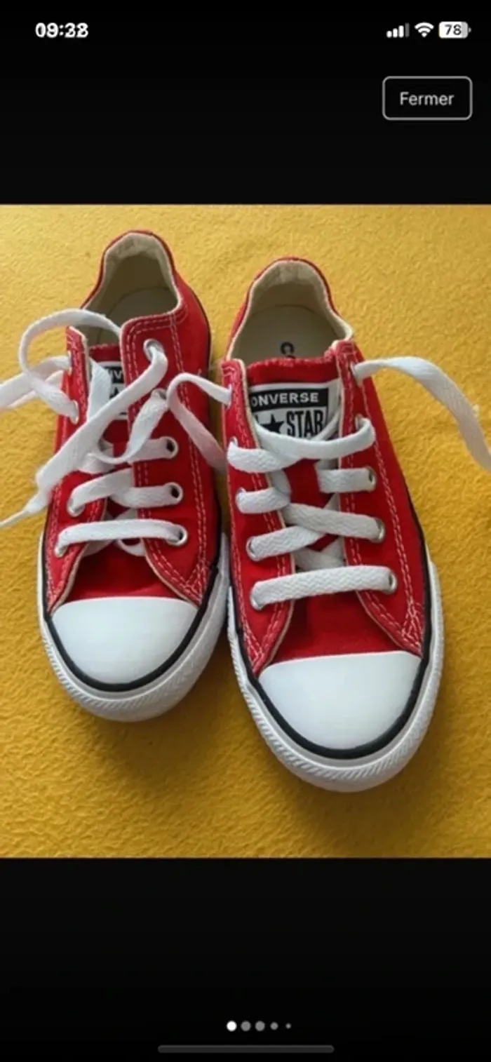 Converse rouge