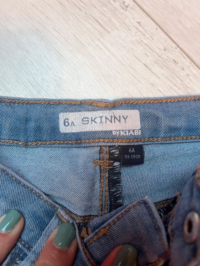 Jeans taille 6 ans - photo numéro 2