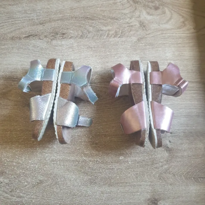 🩷 Lot de 2 paires de sandales pointure 28/29 #emyfleury_pointure29fille - photo numéro 4