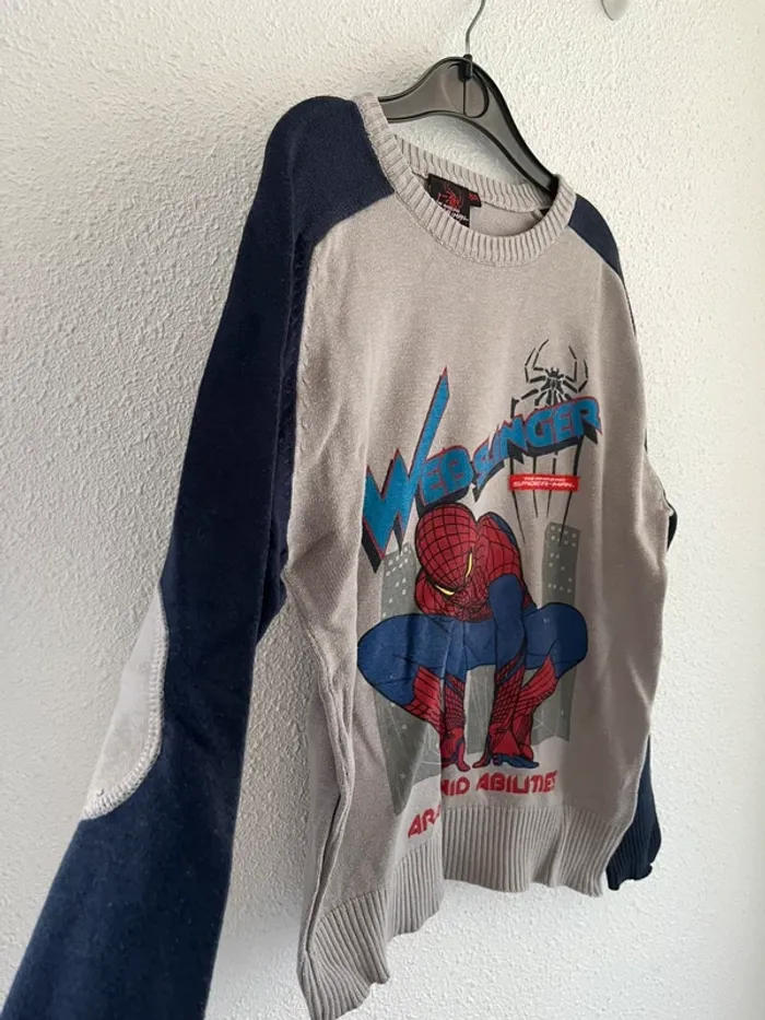 Pull Spiderman taille 8 ans 💫 - photo numéro 2
