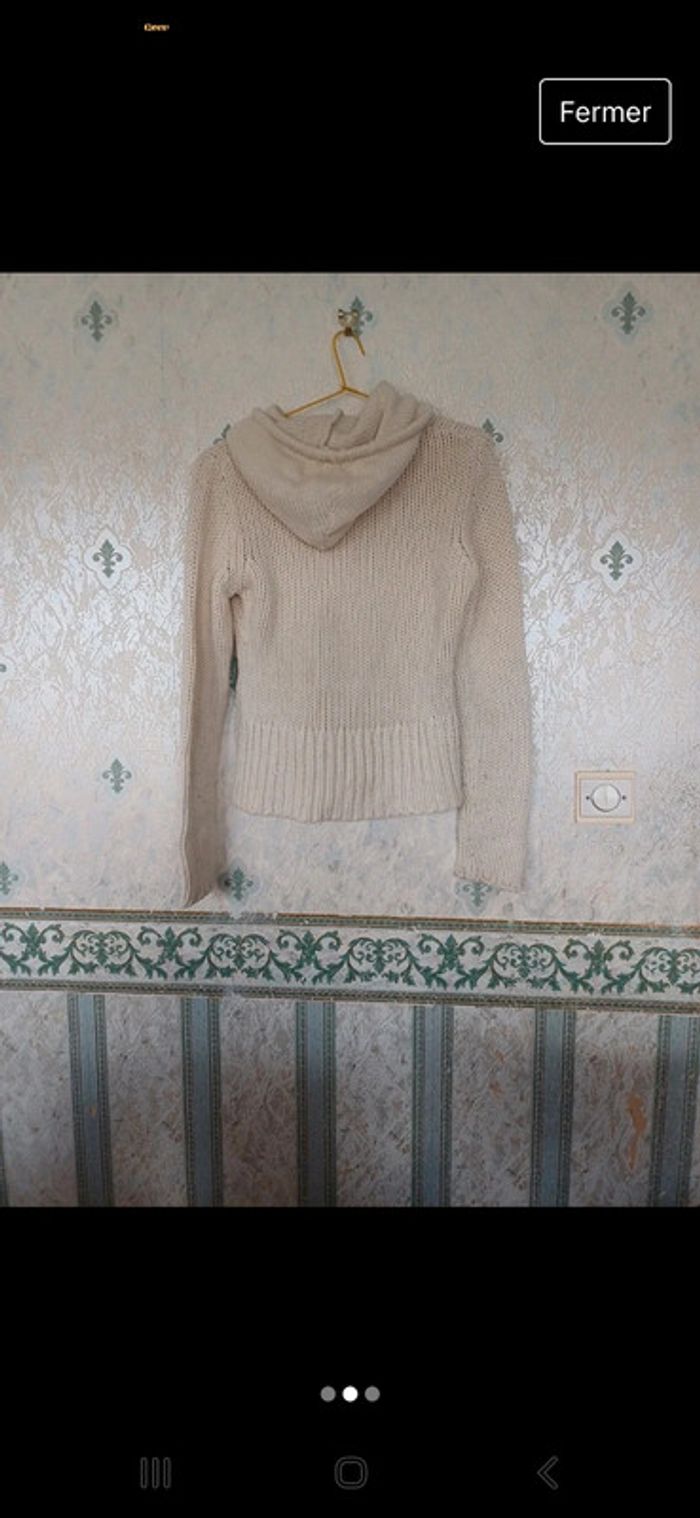 Joli pull crème - photo numéro 2