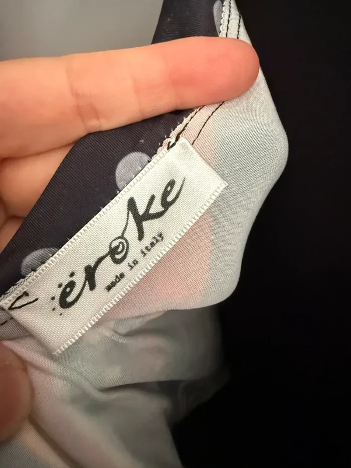 Magnifique robe Eroke - photo numéro 3