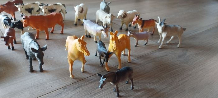 24 animaux de la ferme schleich - photo numéro 3