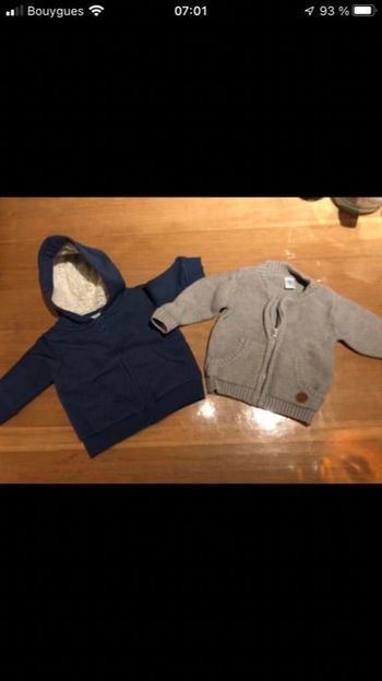 Lot 2 gilet 6 mois