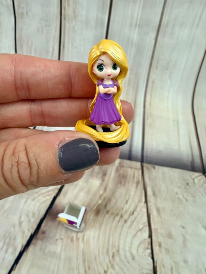 Mini Figurine Disney Qposket Raiponce (rapunzel) - Gashapon Disney Japon - photo numéro 15