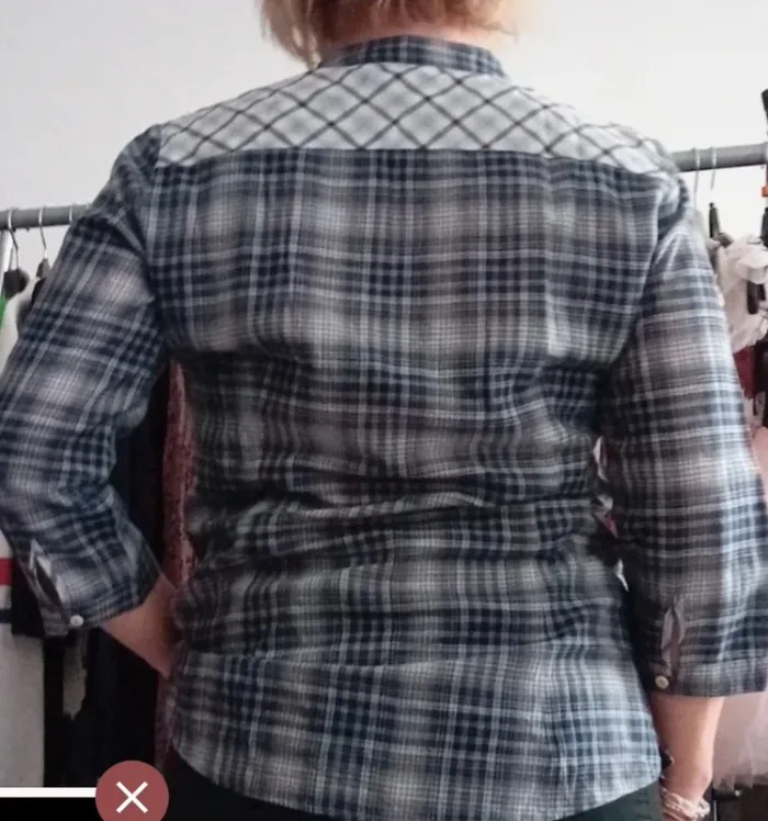 Très jolie chemise Zara woman taille 36 en parfait état - photo numéro 2