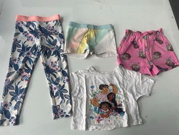 Lot fille vêtements printemps été  4 ans 