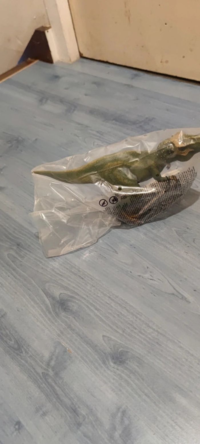 Schleich tyrannosaure rex neuf 7/12 ans - photo numéro 3