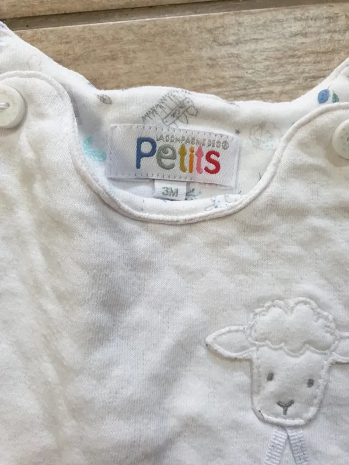 Ensemble La compagnie des petits 3 mois - photo numéro 2