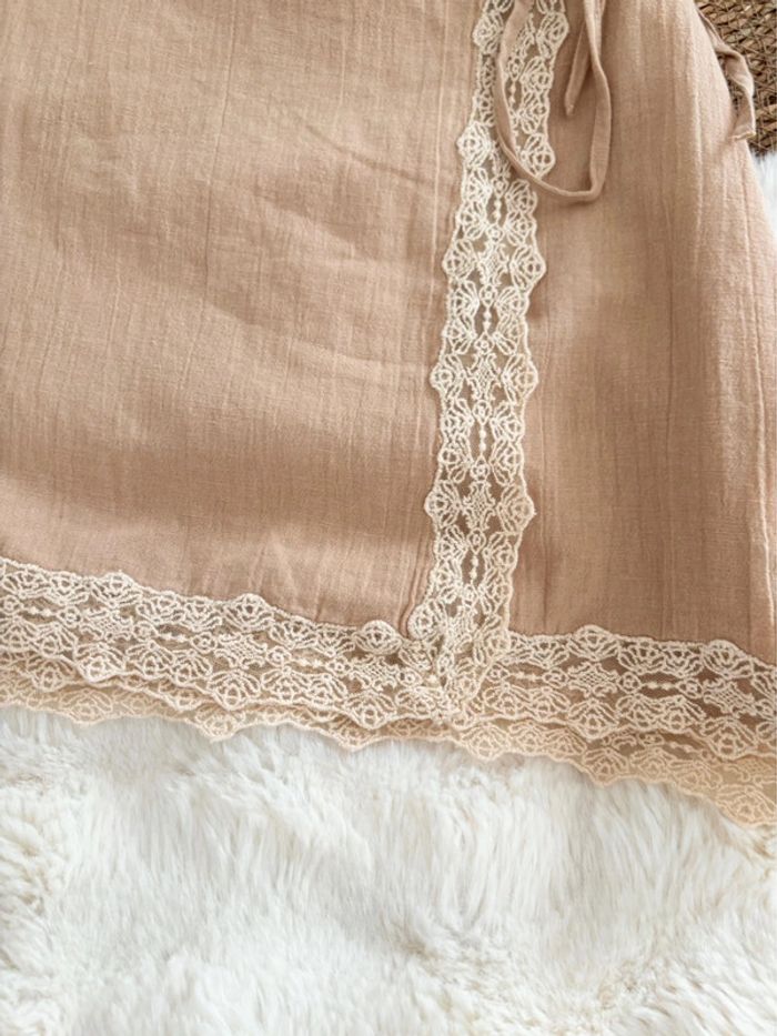 Jupe beige avec dentelle Zara taille L - photo numéro 2