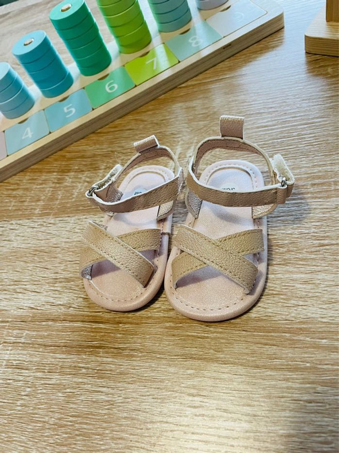 Chaussure bébe fille