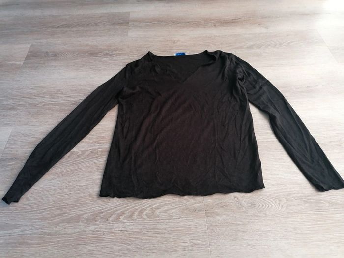 Pull noir col V