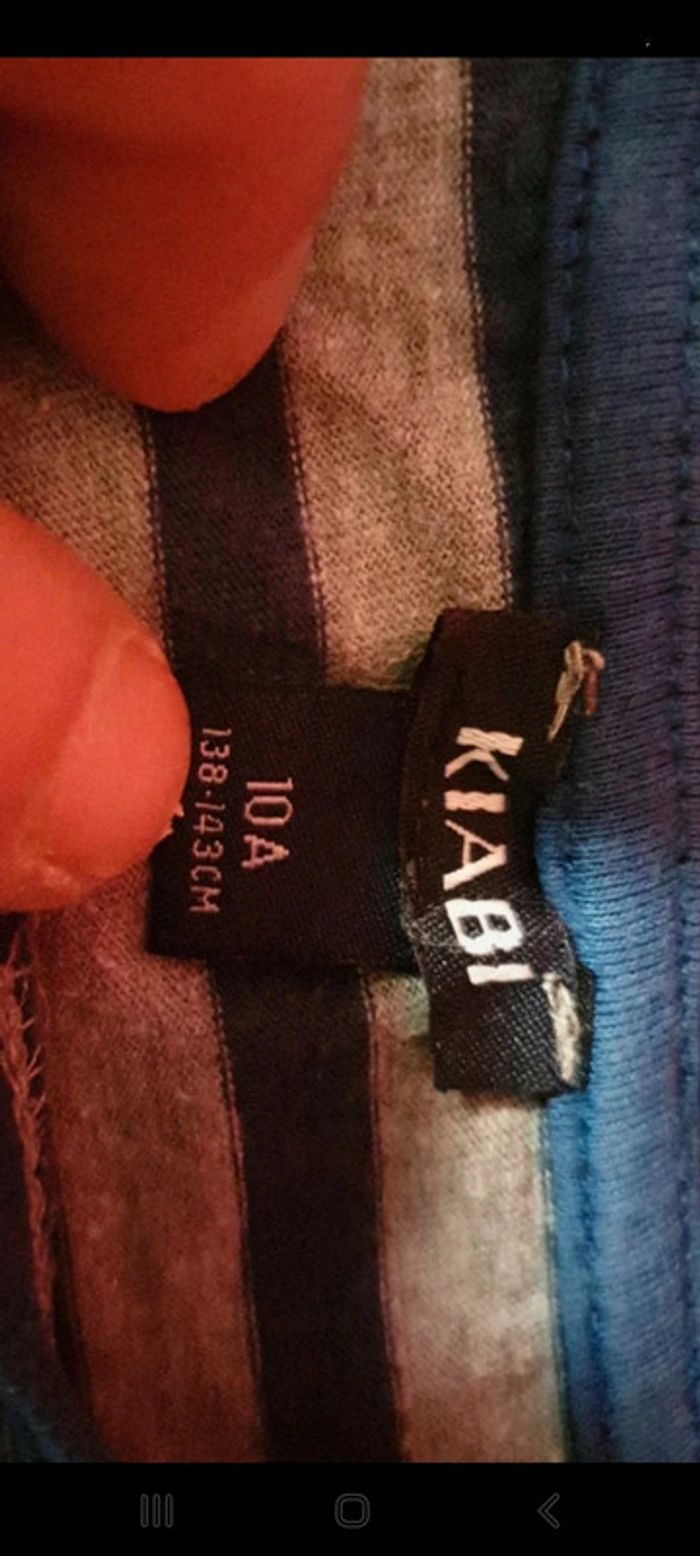 Tee shirt ou haut de pyjama - photo numéro 3