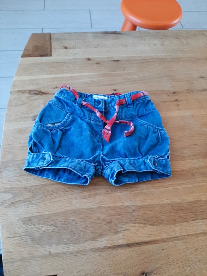 Short en jean 2 ans fille - photo numéro 2