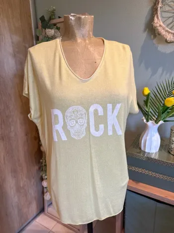 T-shirt femme manches courtes avec inscription rock devant