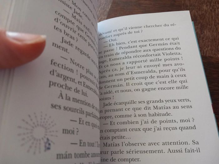 Livre de poche bibliothèque rose "violetta" - photo numéro 3