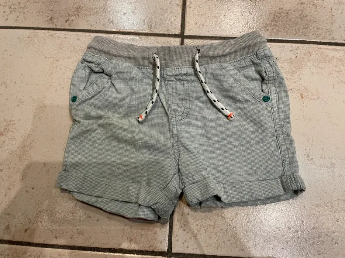 Short fille Hema 98cm
