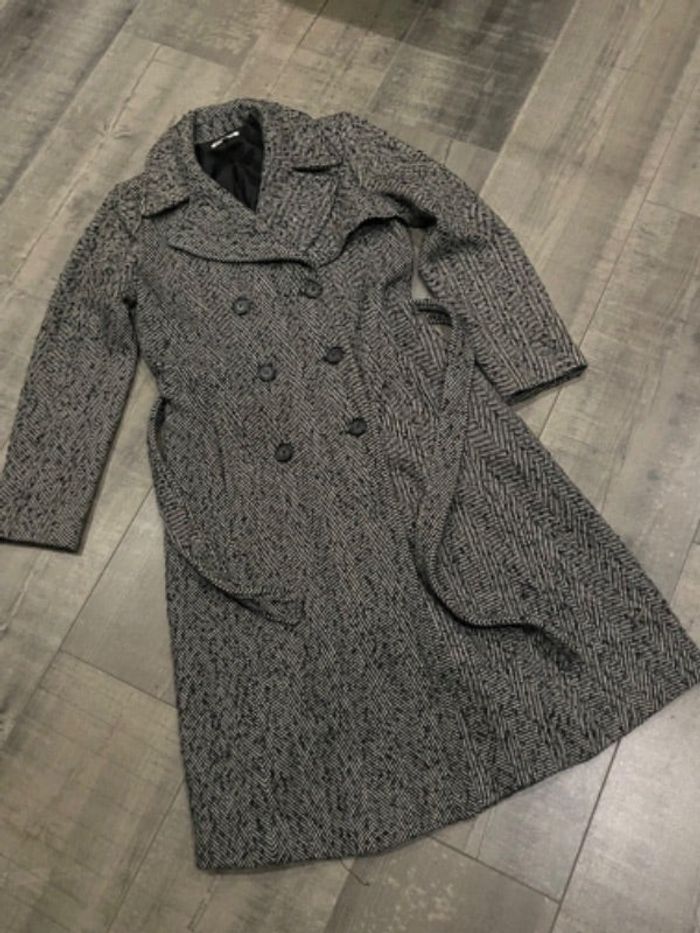 manteau femme long motifs chevrons en noir taille 38/40