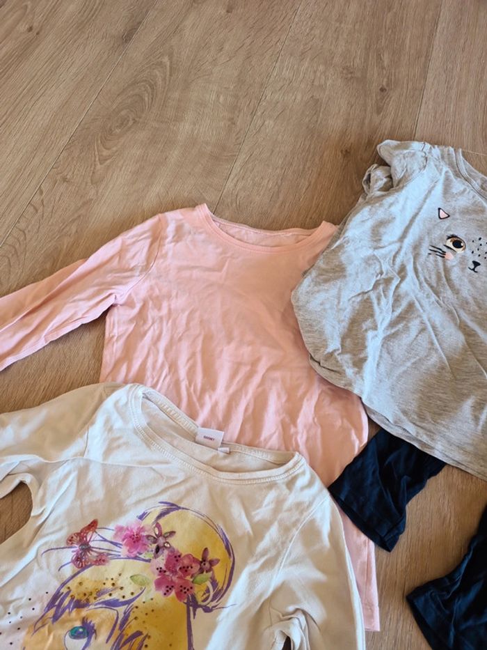 Lot t shirt 8ans okaidi disney - photo numéro 6