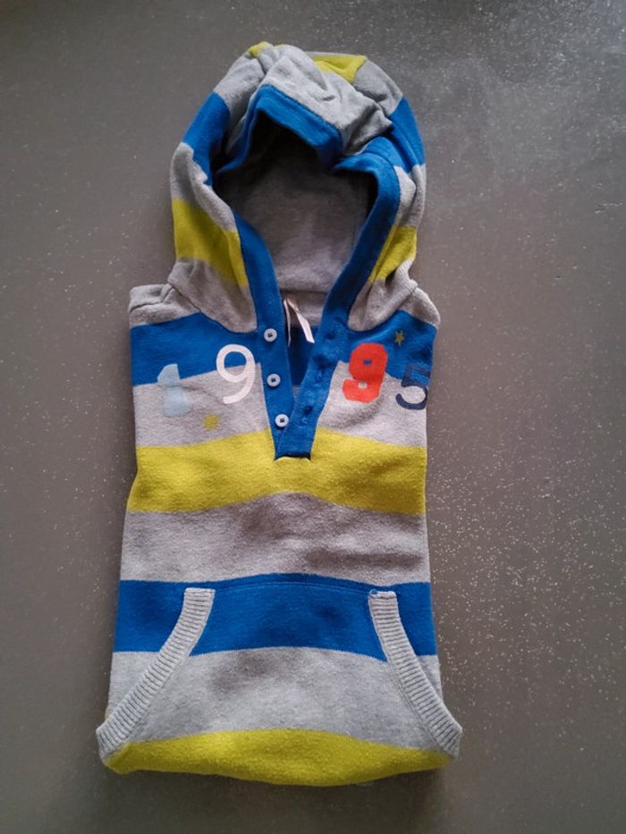 Pull à capuche 23 mois - photo numéro 3