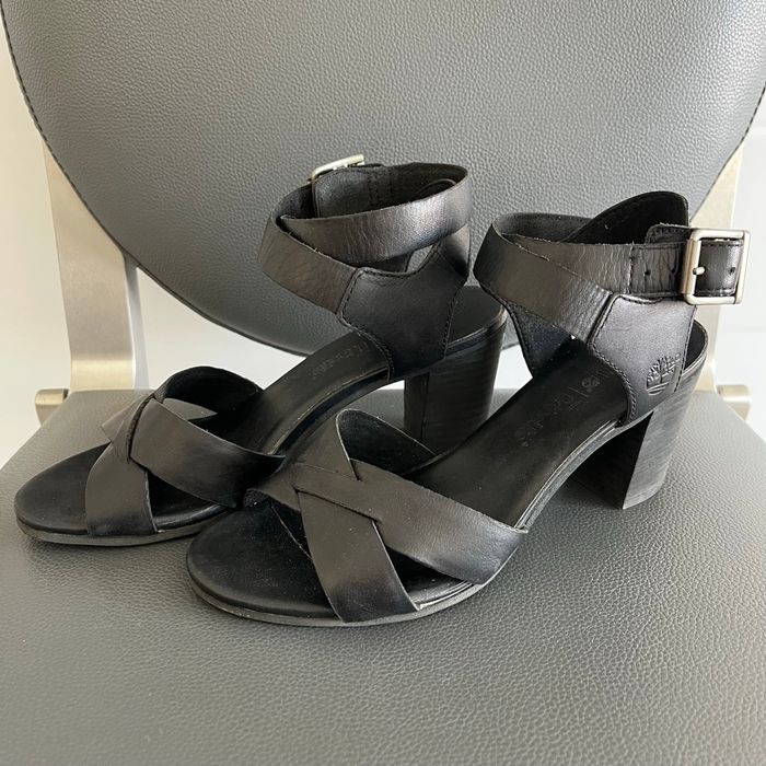 Sandales Timberland Fairhill Y-Strap cuir pleine fleur noir P. 36 comme neuves - photo numéro 4