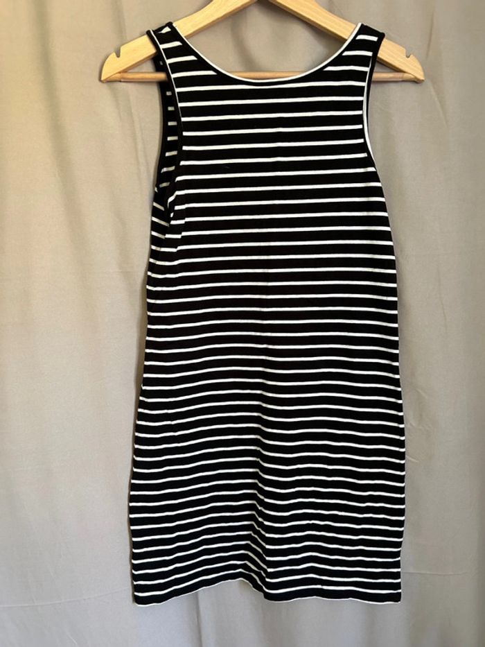 Robe sans manche - photo numéro 3