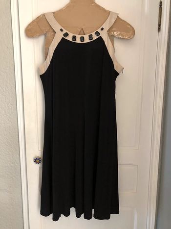 AN38: Robe max mara porté 1 fois T44