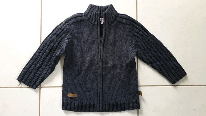 Veste zippee garçon bleu marine 5 ans CH2 - photo numéro 2