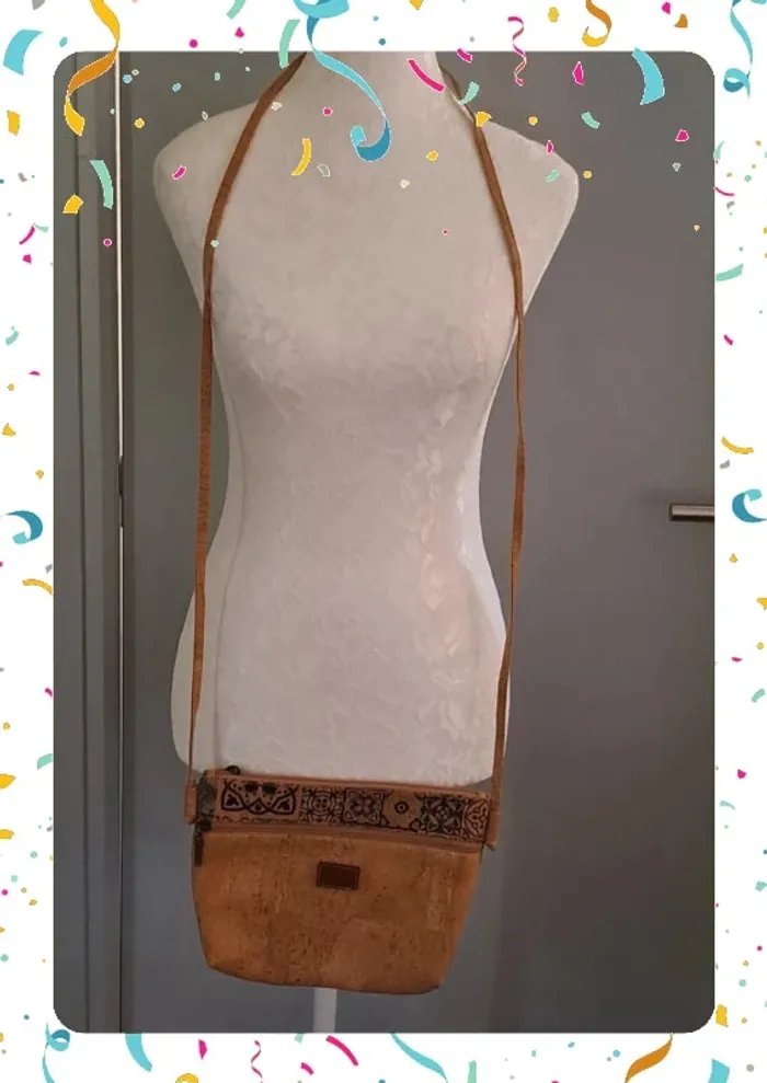 🤎 sac à main en liège marque CARPEL