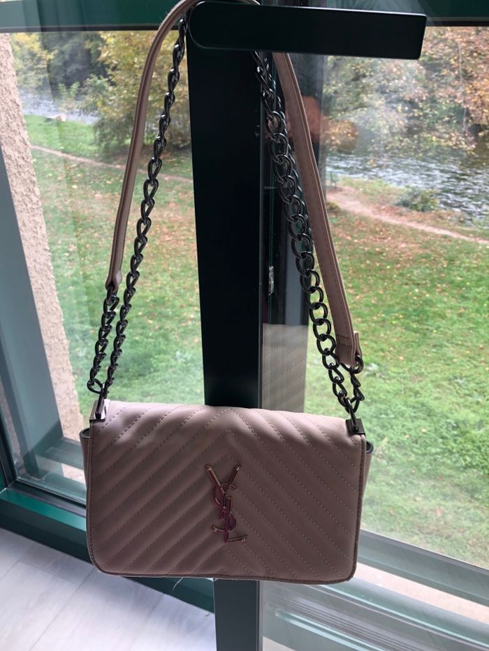 Jolie sac beige ysl fantaisie