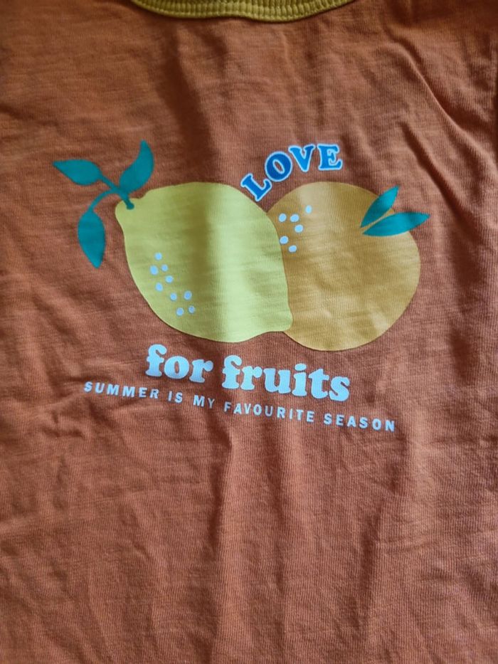 Tee shirt sans manches fruits kiabi 18 mois neuf - photo numéro 2