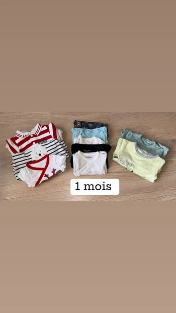 Lot de 10 vêtements bébé 1 mois