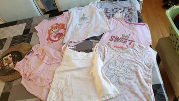 Lot de 7 tee-shirts taille 6ans